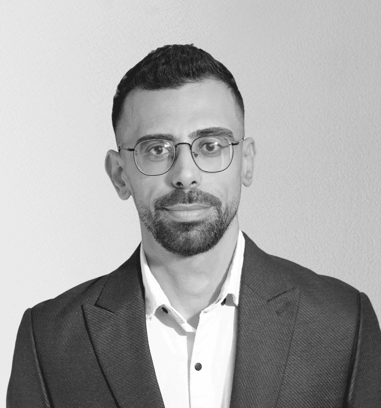 At Dinamo, our strength lies in the dedication and creativity of our entire team. Each member, from every department, plays a vital role in shaping our success.